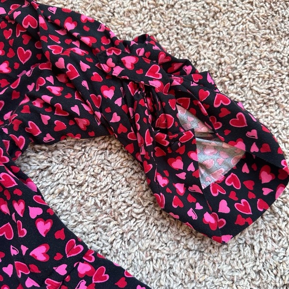 TORRID‎ Red Heart Pattern Tied Empire Waist Tunic Dress Zipper Detail Plus Sz 4X - Picture 10 of 15